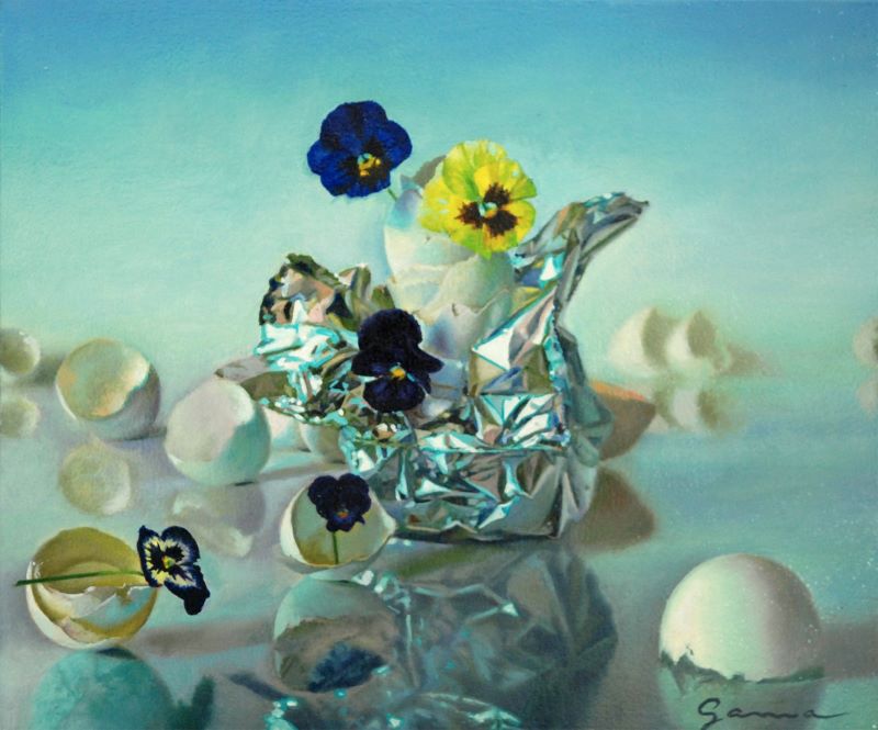 Guy-Anne Massicotte, Pansies and shells on a vase...