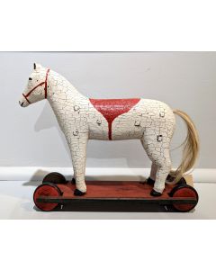 Cheval blanc et rouge